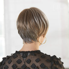 Load image into Gallery viewer, Danni Wig - Natural Image