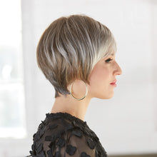 Load image into Gallery viewer, Danni Wig - Natural Image