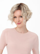 Load image into Gallery viewer, Donna from Envy Wigs