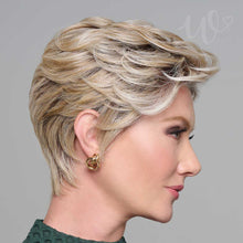 Load image into Gallery viewer, On The Cover Wig from Raquel Welch (Copy)