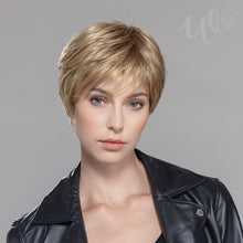 Load image into Gallery viewer, Cori Petite Deluxe Wig - Ellen Wille Stimulate Collection