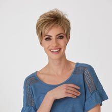 Load image into Gallery viewer, Katyana Wig - Natural Image