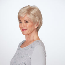 Load image into Gallery viewer, Kim Deluxe Petite Wig - Natural Image