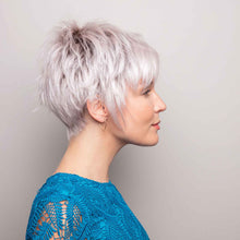 Load image into Gallery viewer, Billie Wig - Trendco Noriko Collection