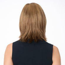 Load image into Gallery viewer, Amber from Envy Wigs
