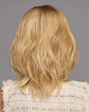 Load image into Gallery viewer, Waver Wig by Gabor Essentials Collection
