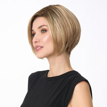 Load image into Gallery viewer, Kari from Envy Wigs
