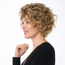 Load image into Gallery viewer, Suzi from Envy Wigs
